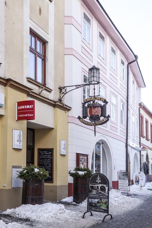 Excalibur Penzion A Restaurace Moravska Trebova Exterior photo